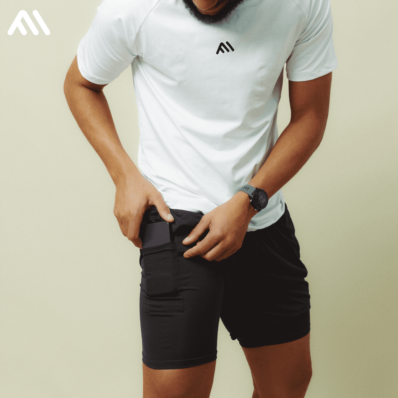 Shorts Comfort-Fit de Compressão - COMPRE 1 LEVE 2 •